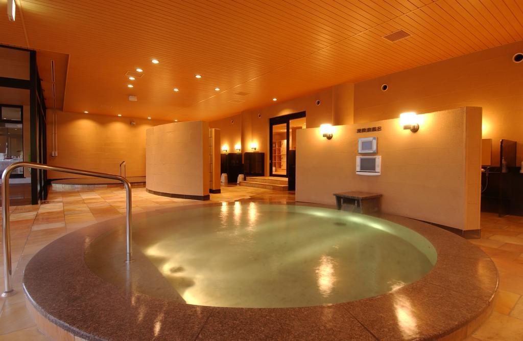 Iizaka Hotel Juraku Fukushima (Fukushima) Exterior foto