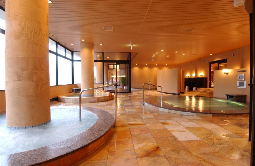 Iizaka Hotel Juraku Fukushima (Fukushima) Exterior foto