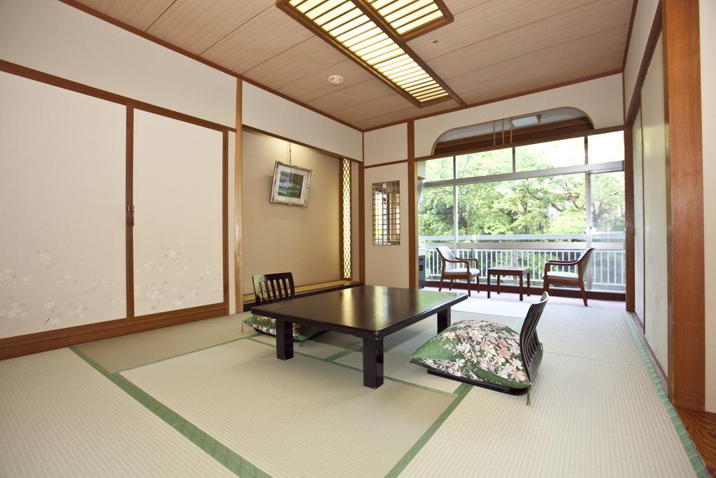 Iizaka Hotel Juraku Fukushima (Fukushima) Exterior foto